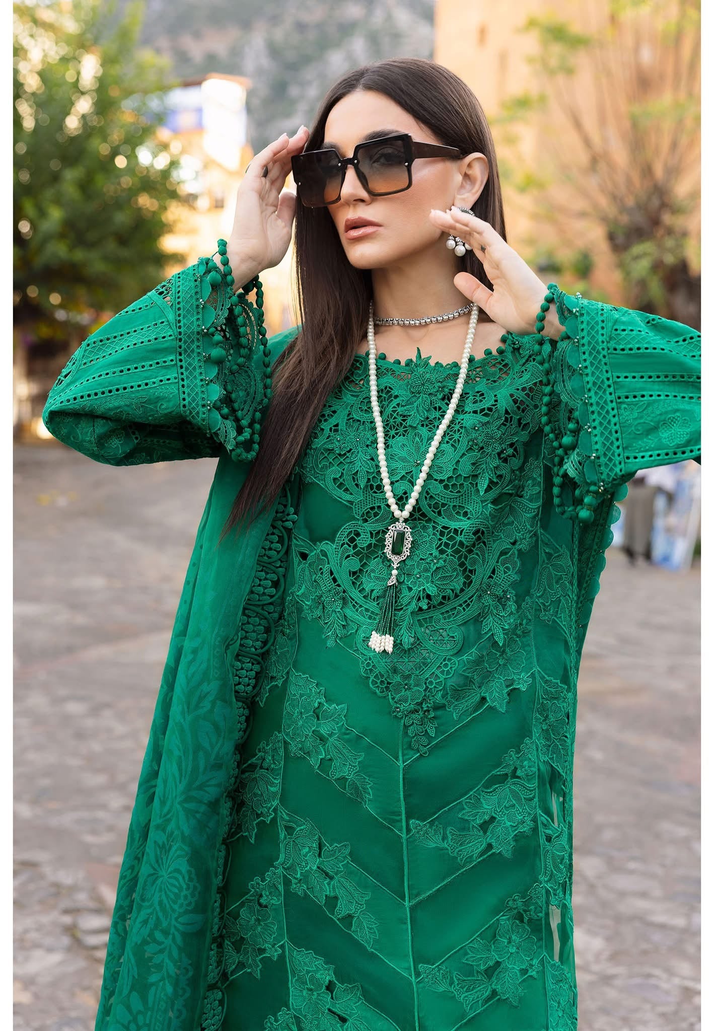 Maria B luxury lawn suits 2025 - 8B