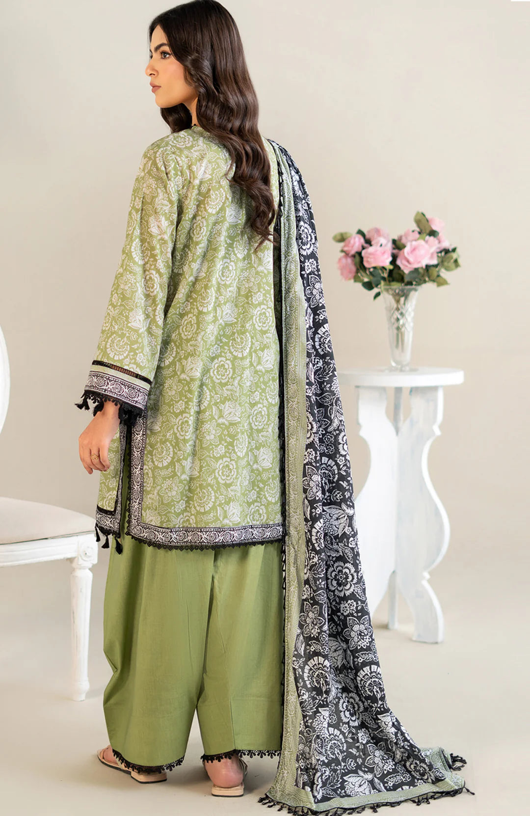Mausummery summer printed lawn collection Vol 2 - 2025 - D-04