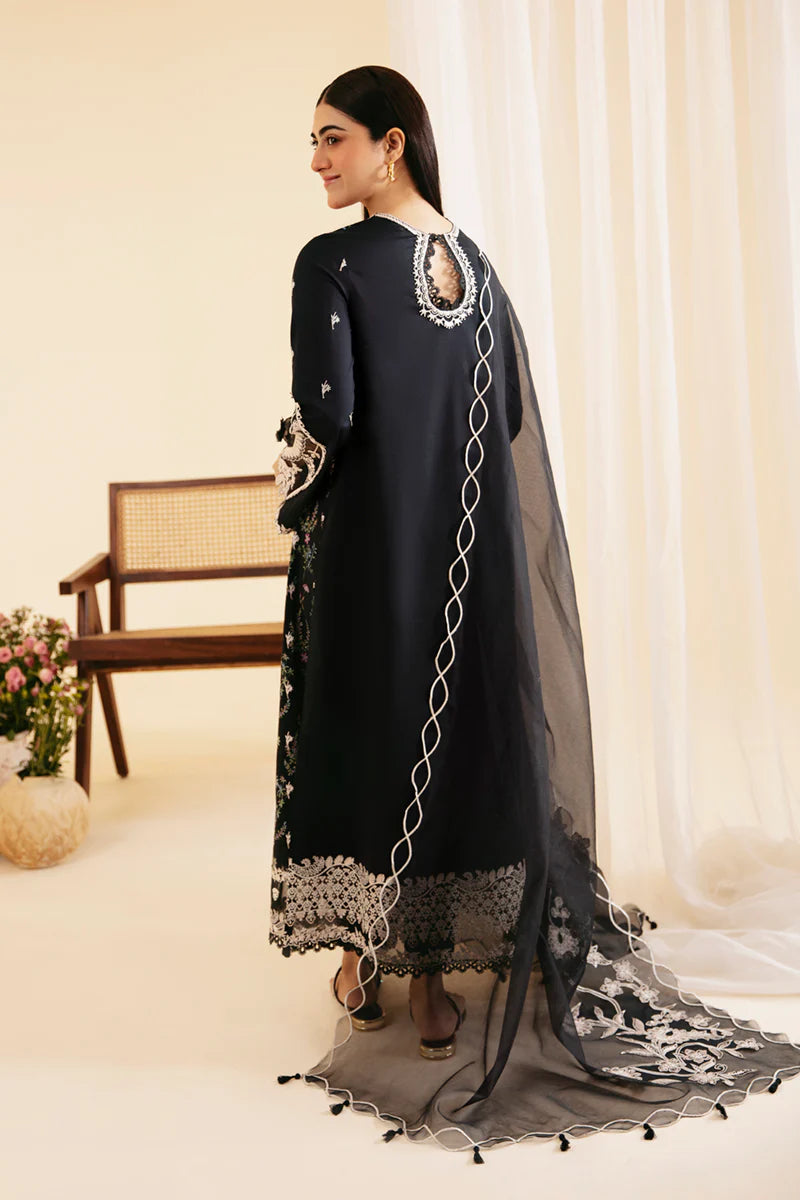 Qlinekari Lawn Suits by Qalamkar | 2024 | SQ-03
