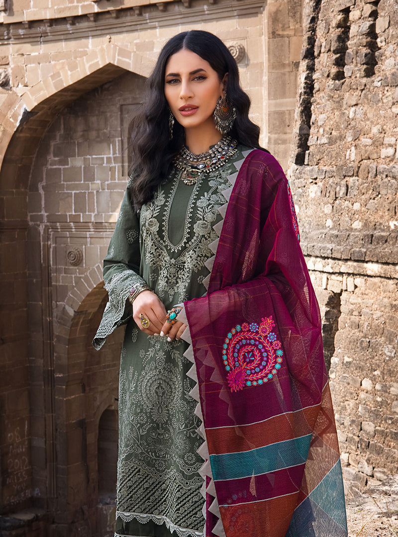 Zainab Chottani Luxury Chikankari Lawn - 2022 | 2B