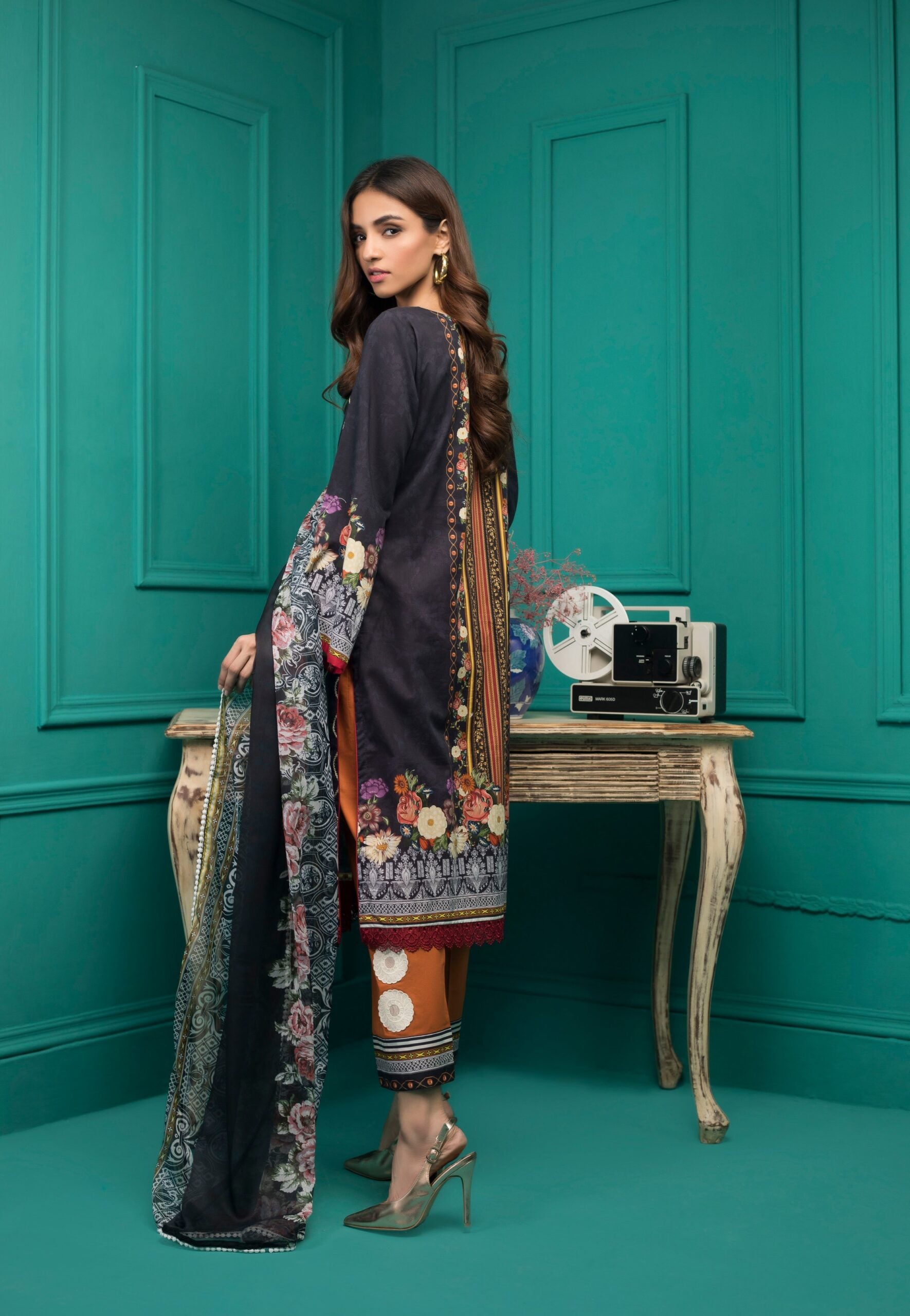 Sahil Lawn Collection DN-08