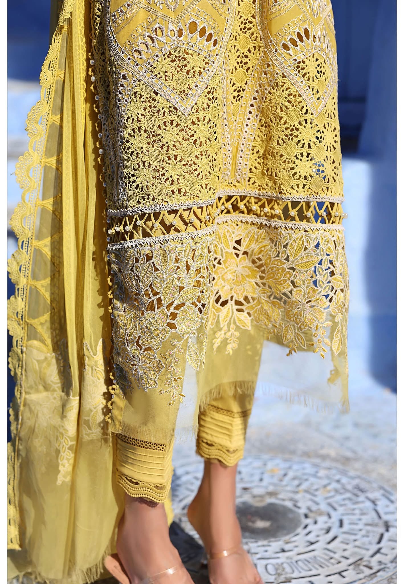 Maria B luxury lawn suits 2025 - 12A
