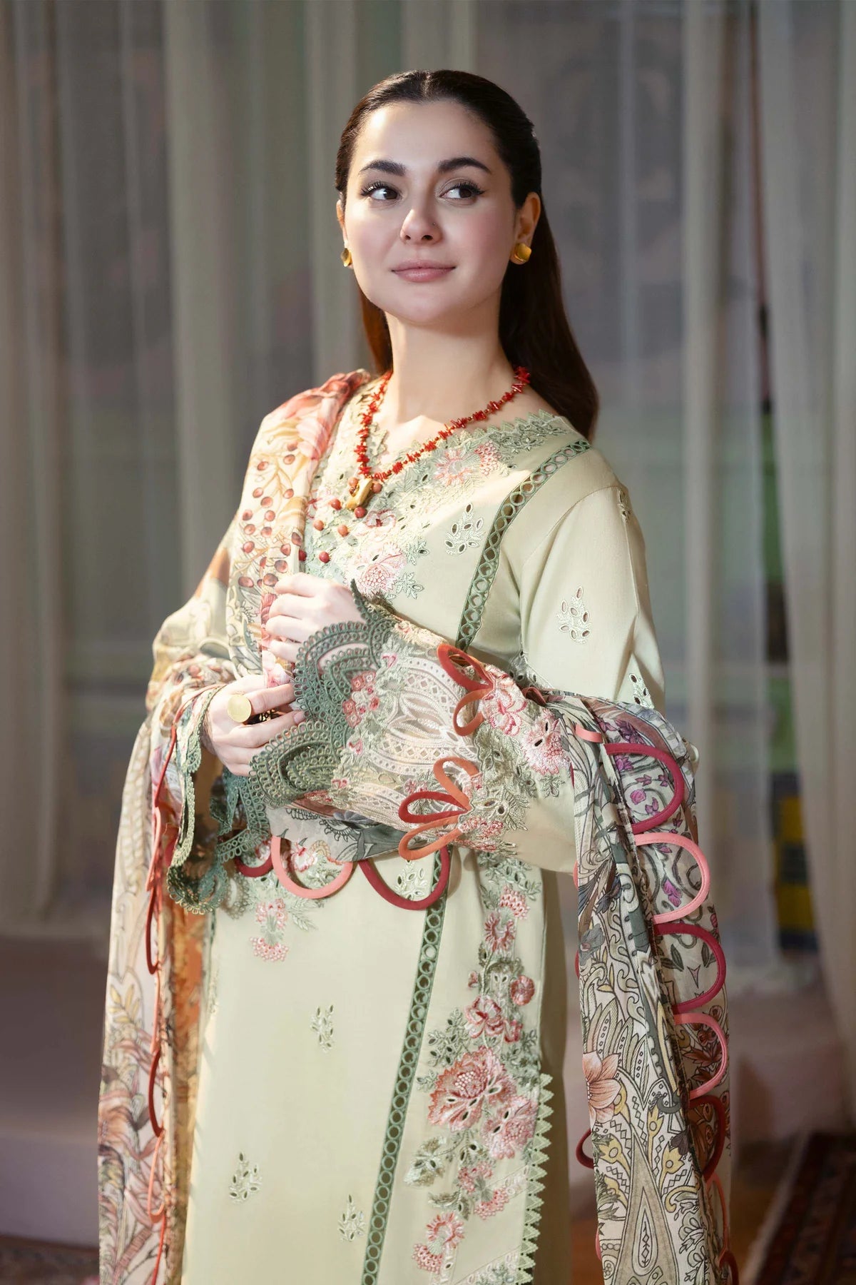 Jade ombré intezar ft. Hania Aamir lawn suits 2025 - 20693