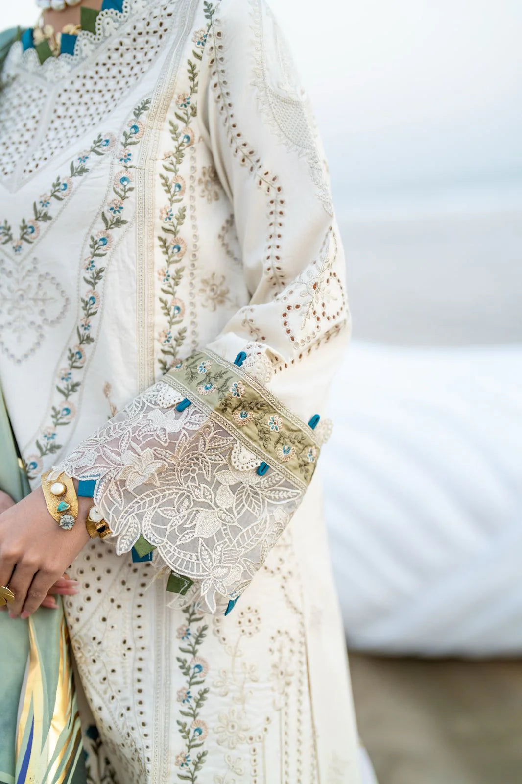 Saagar by aabyaan luxury festive unstitched lawn suits 2025 |Arsin - AS-04