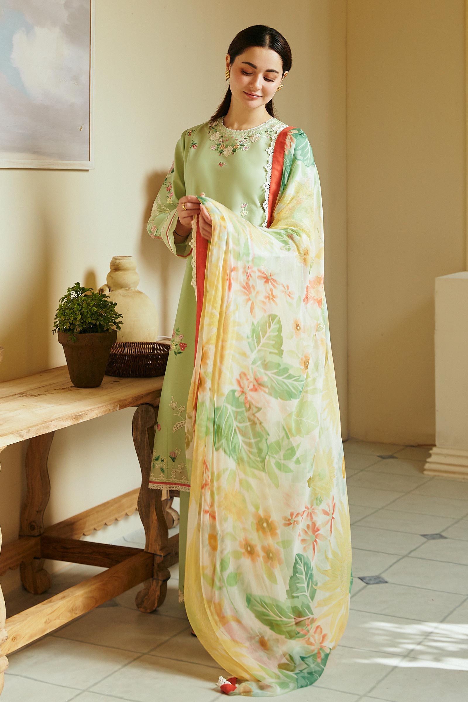 Coco Lawn Suits by Zara Shahjahan | 2024 | 4A