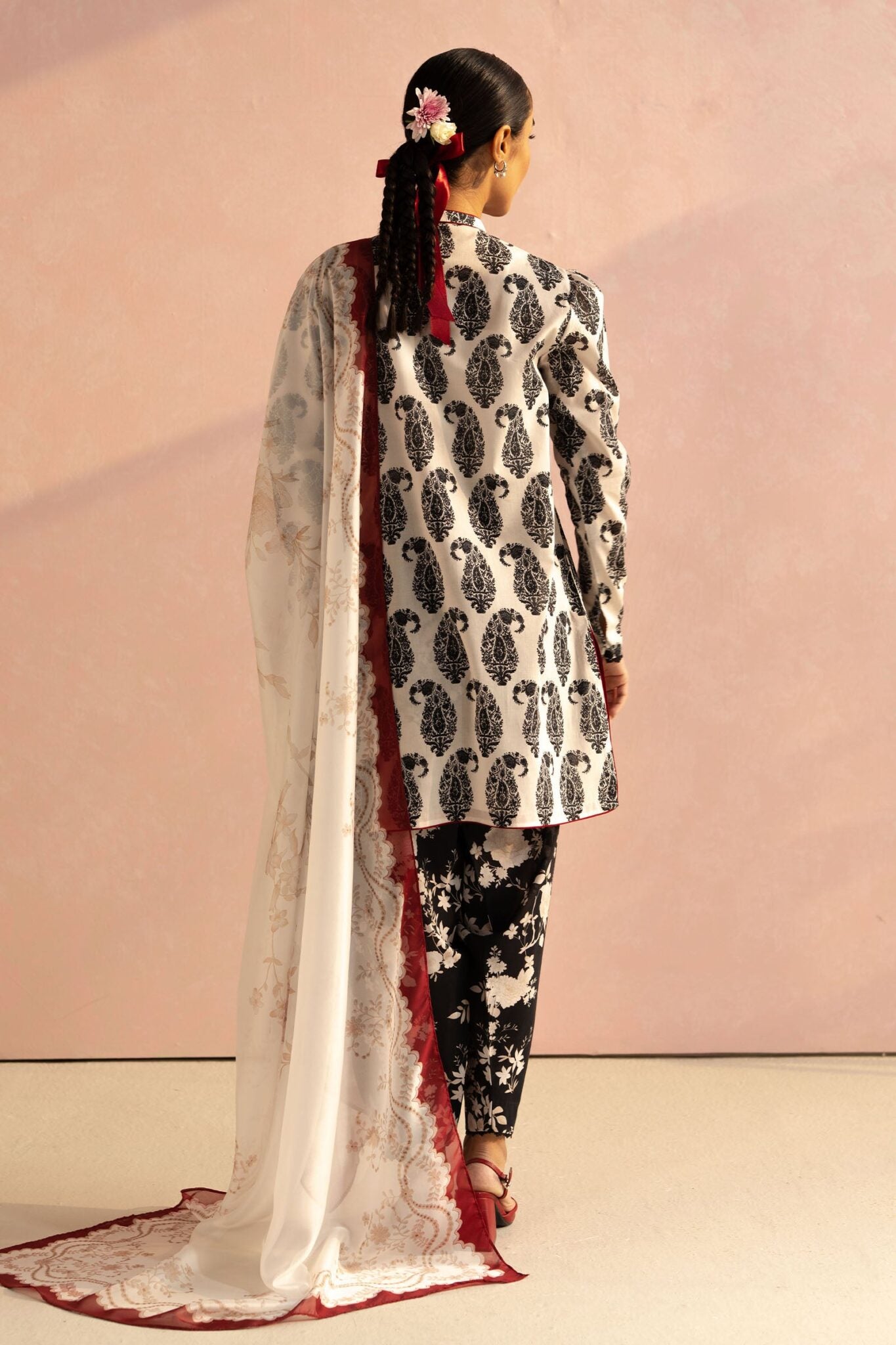 Coco prints unstitched lawn suits by Zara Shahjahan 2025| Paisley - 6A