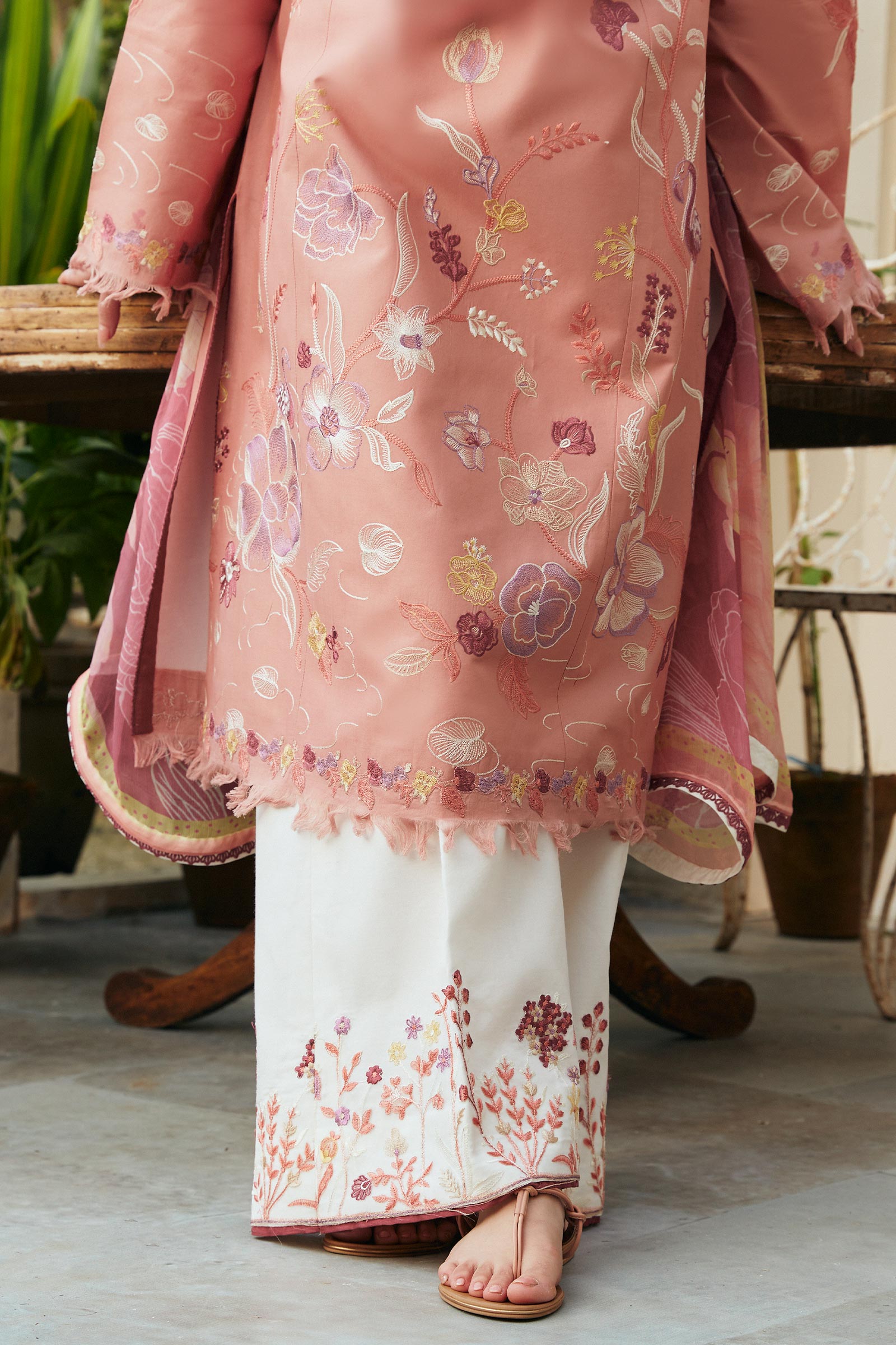 Coco Lawn Suits by Zara Shahjahan | 2024 | 6A