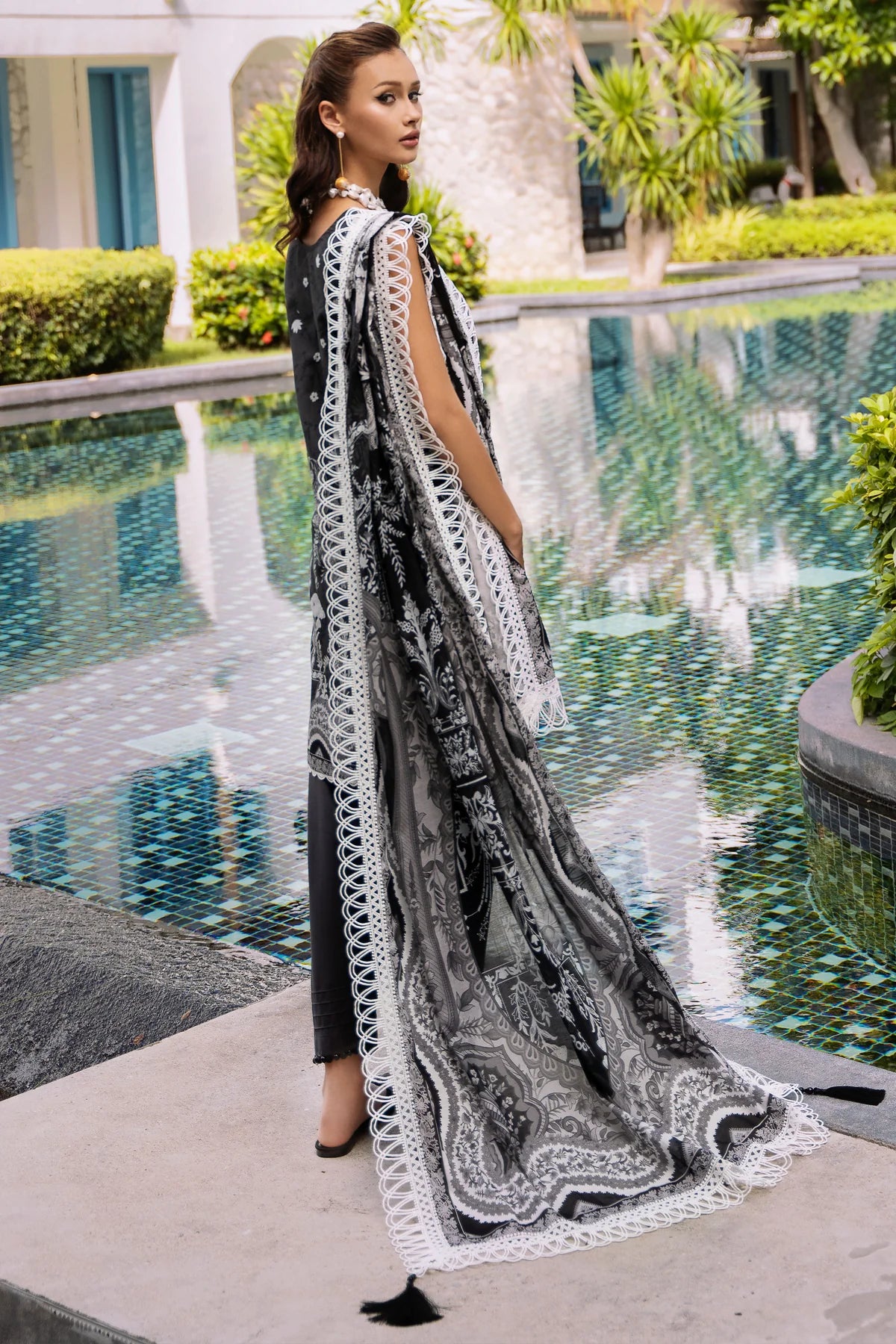 Jade urbane unstitched printed lawn suits - 20618B