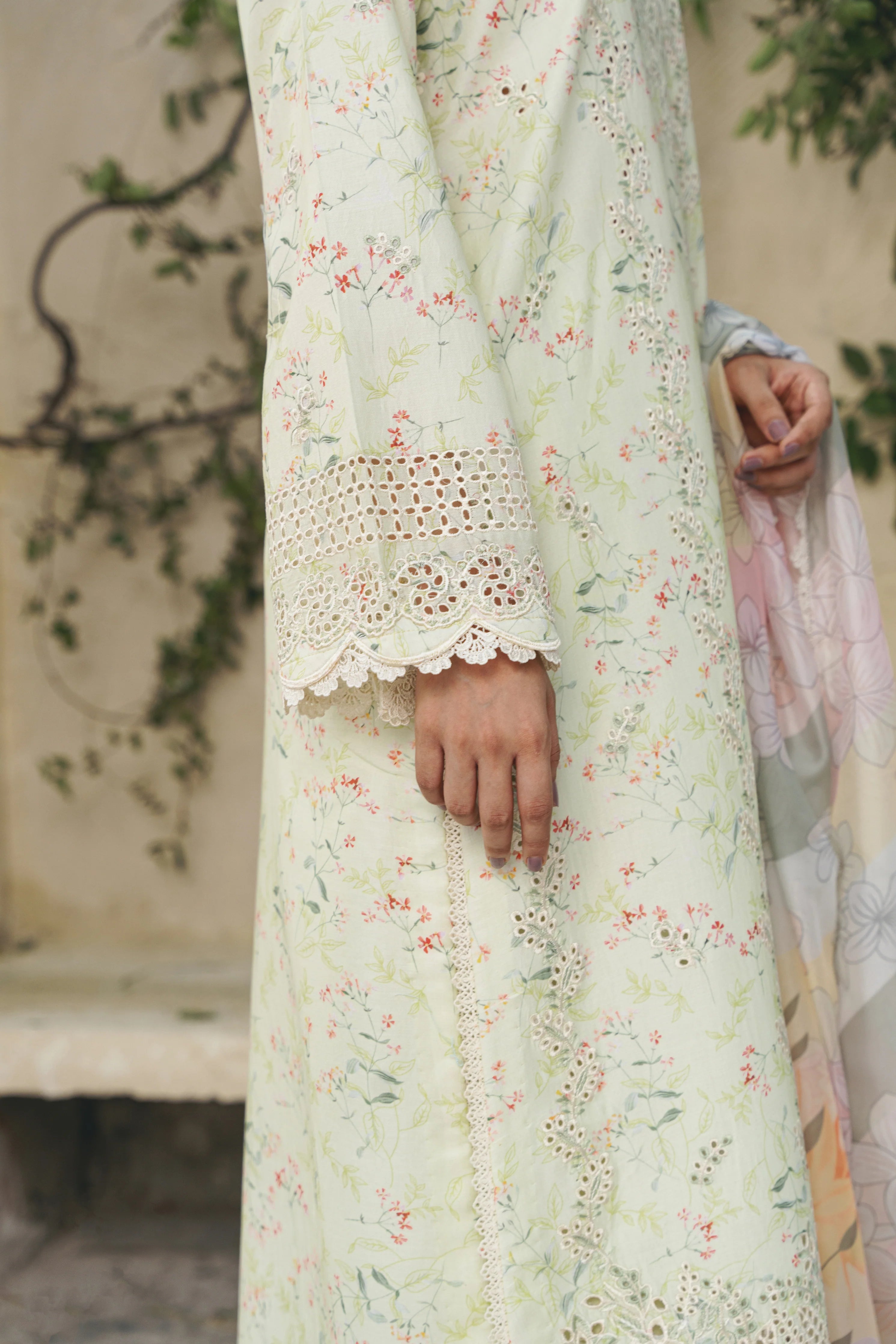 Shezlin chikankari unstitched lawn suits 2025 - Elif(Af-07)