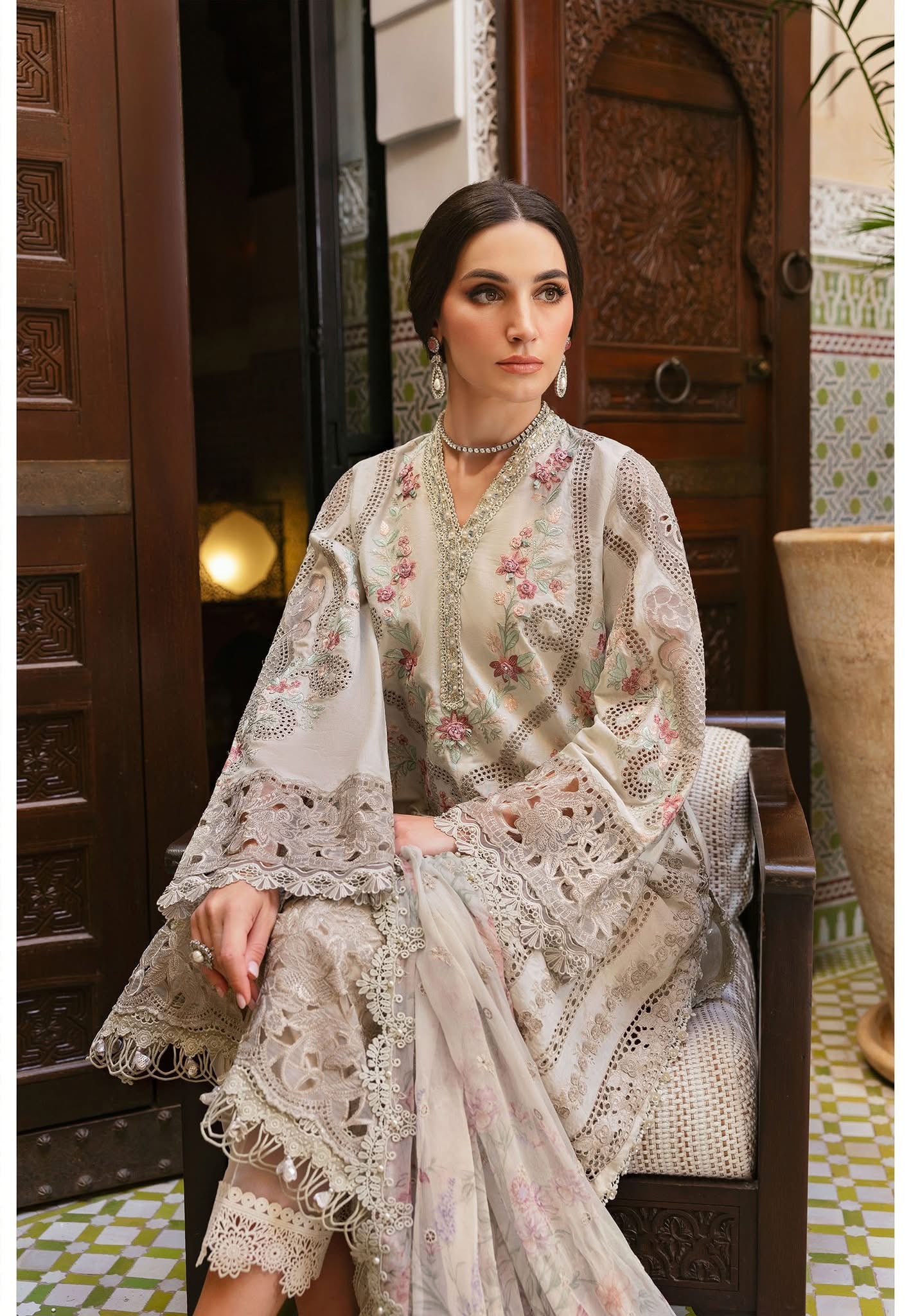 Maria B luxury lawn suits 2025 - 14B