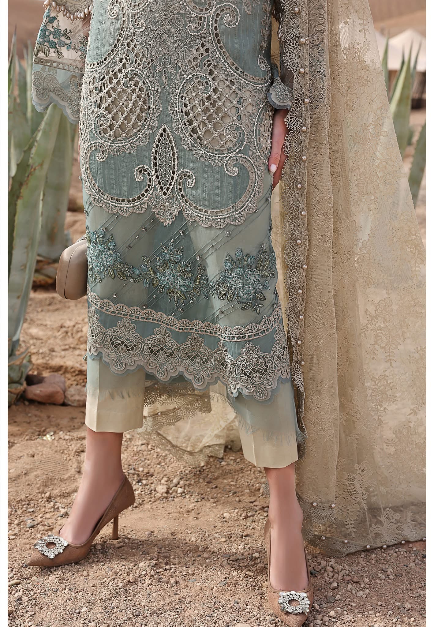 Maria B luxury lawn suits 2025 - 15B