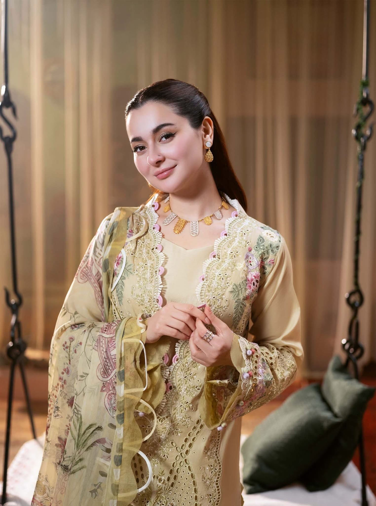 Jade ombré intezar ft. Hania Aamir lawn suits 2025 - 20698