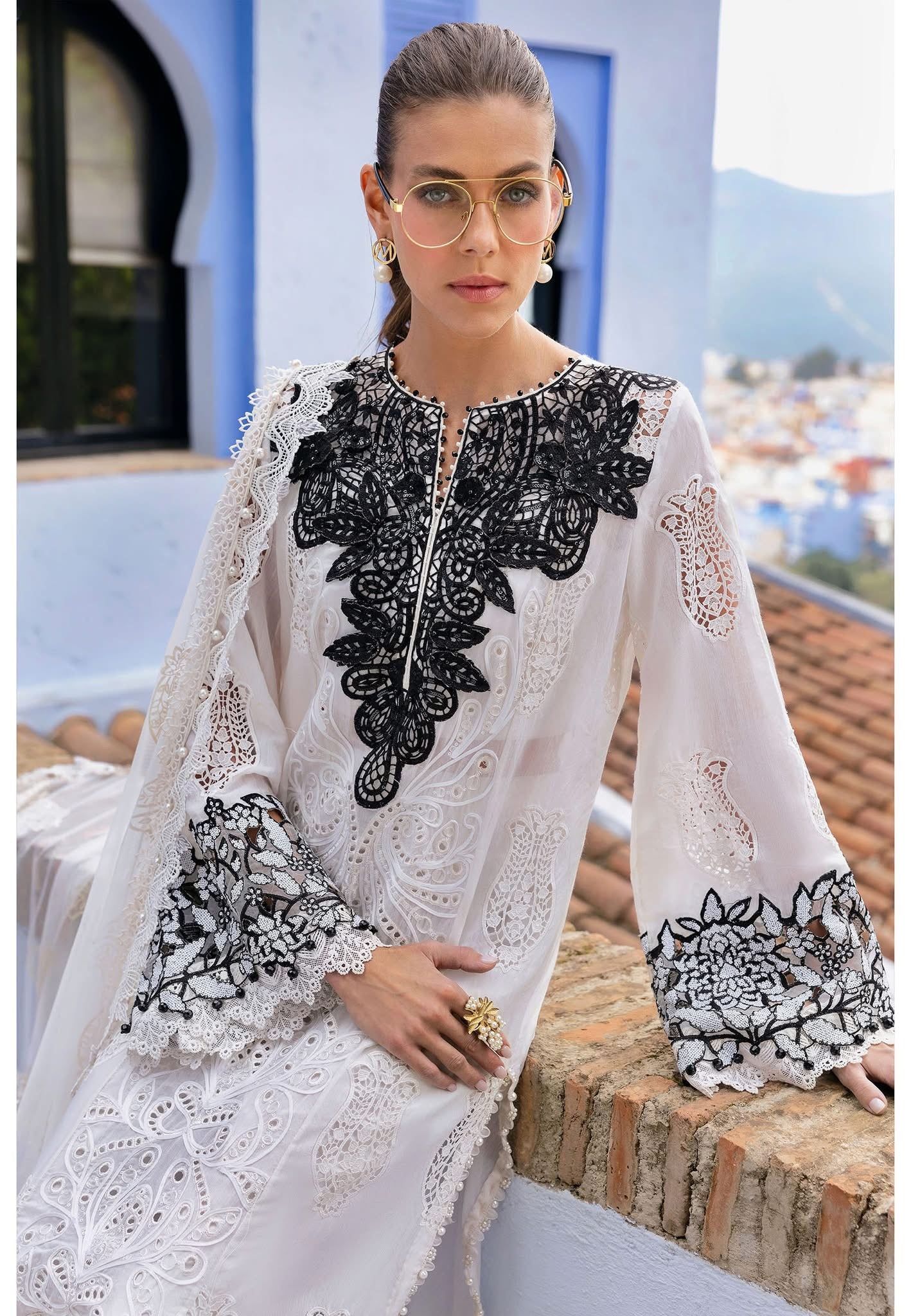 Maria B luxury lawn suits 2025 - 5A
