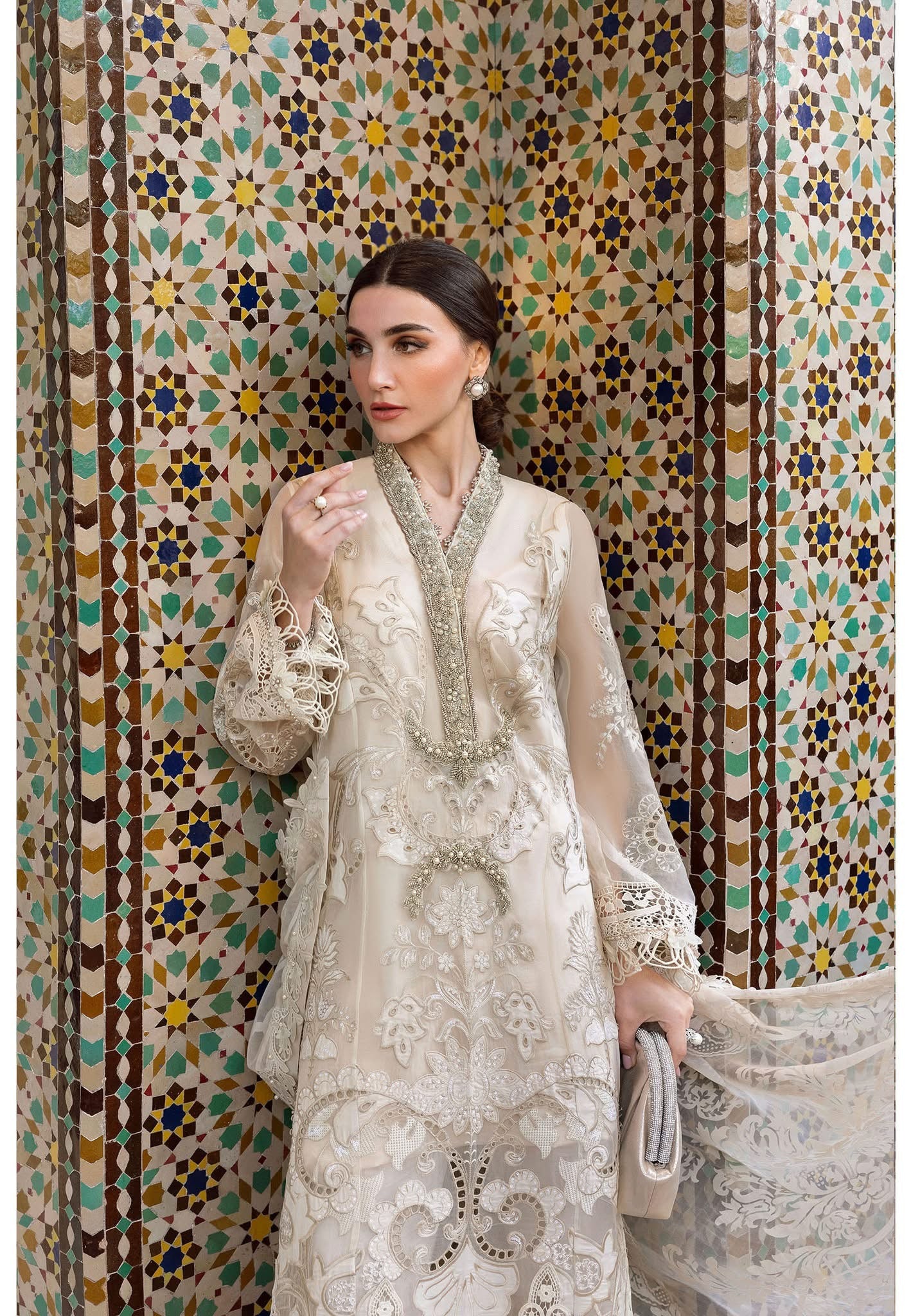 Maria B luxury lawn suits 2025 - 6A