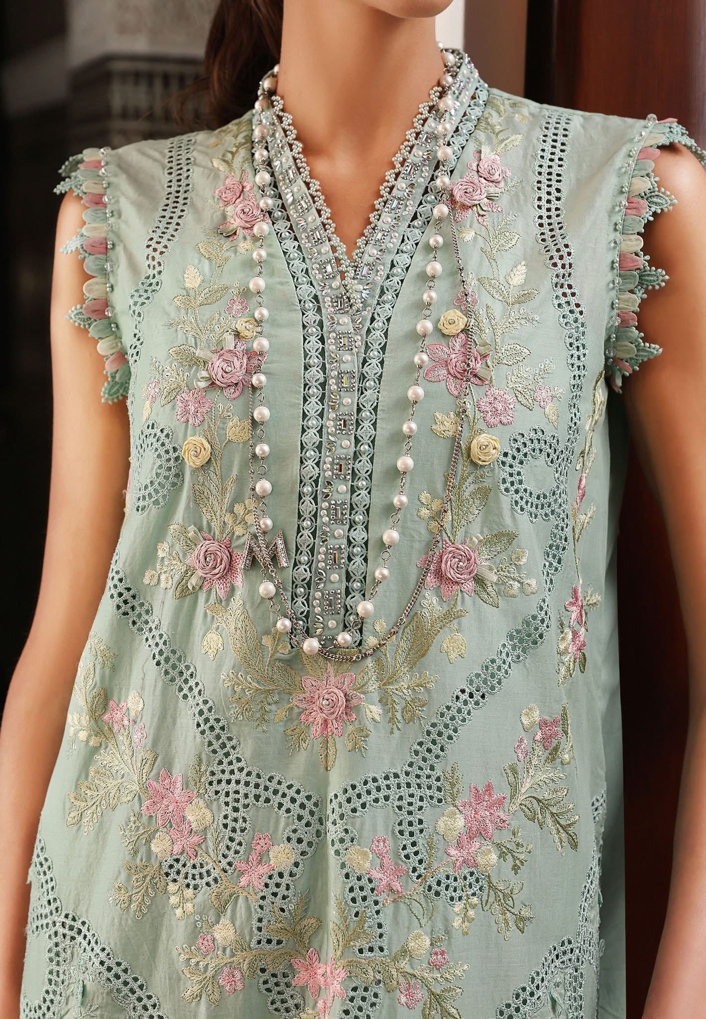 Maria B luxury lawn suits 2025 - 14A