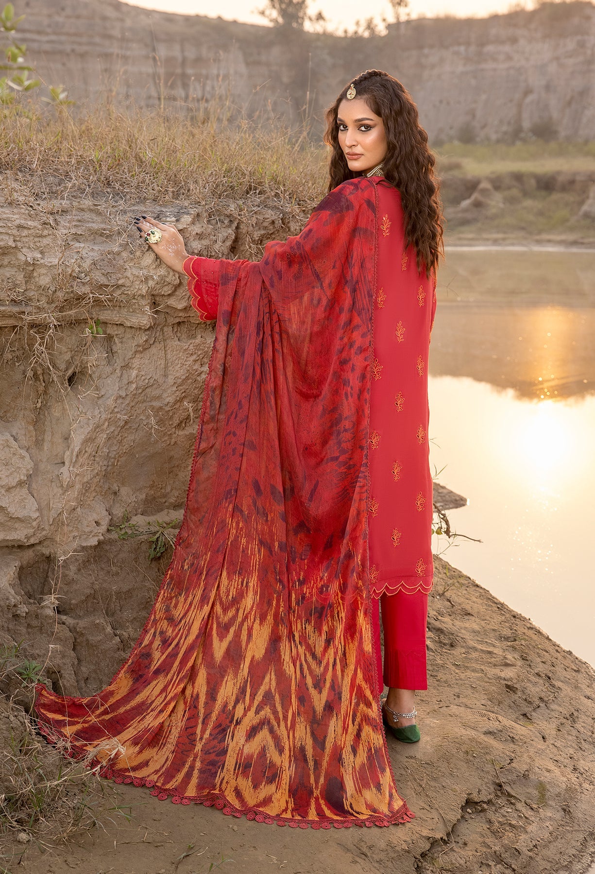 Adan's Libas Lawn Suits by Hafsah Zia | 2024 | D-5527