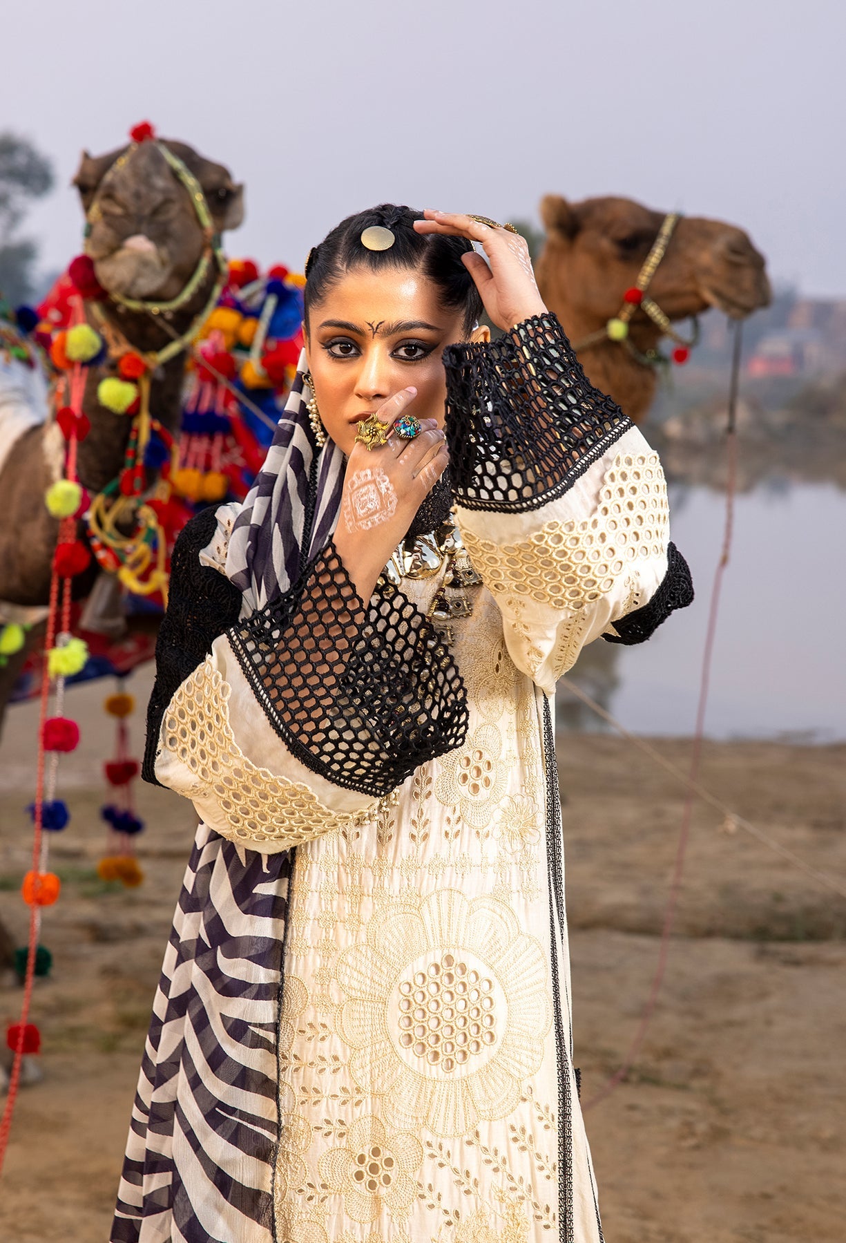 Adan's Libas Lawn Suits by Hafsah Zia | 2024 | D-5528
