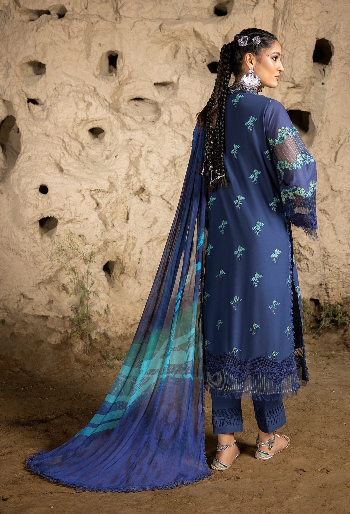 Adan's Libas Lawn Suits by Hafsah Zia | 2024 | D-5531