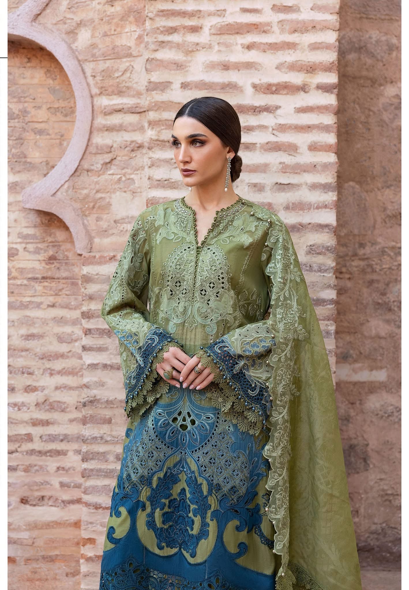 Maria B luxury lawn suits 2025 - 1A