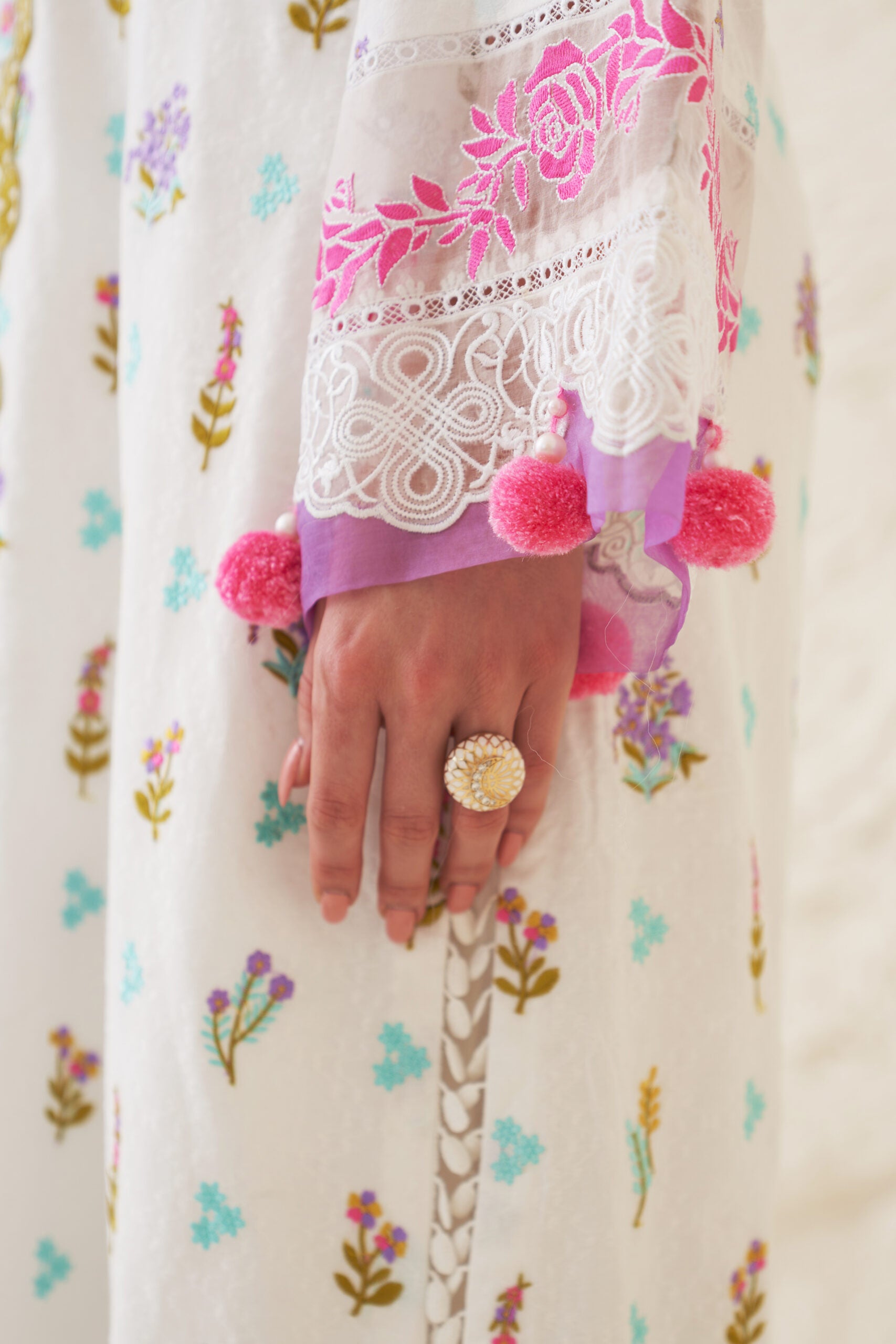 Zara Hayaat Luxury Summer Lawn 2023 | Design 04