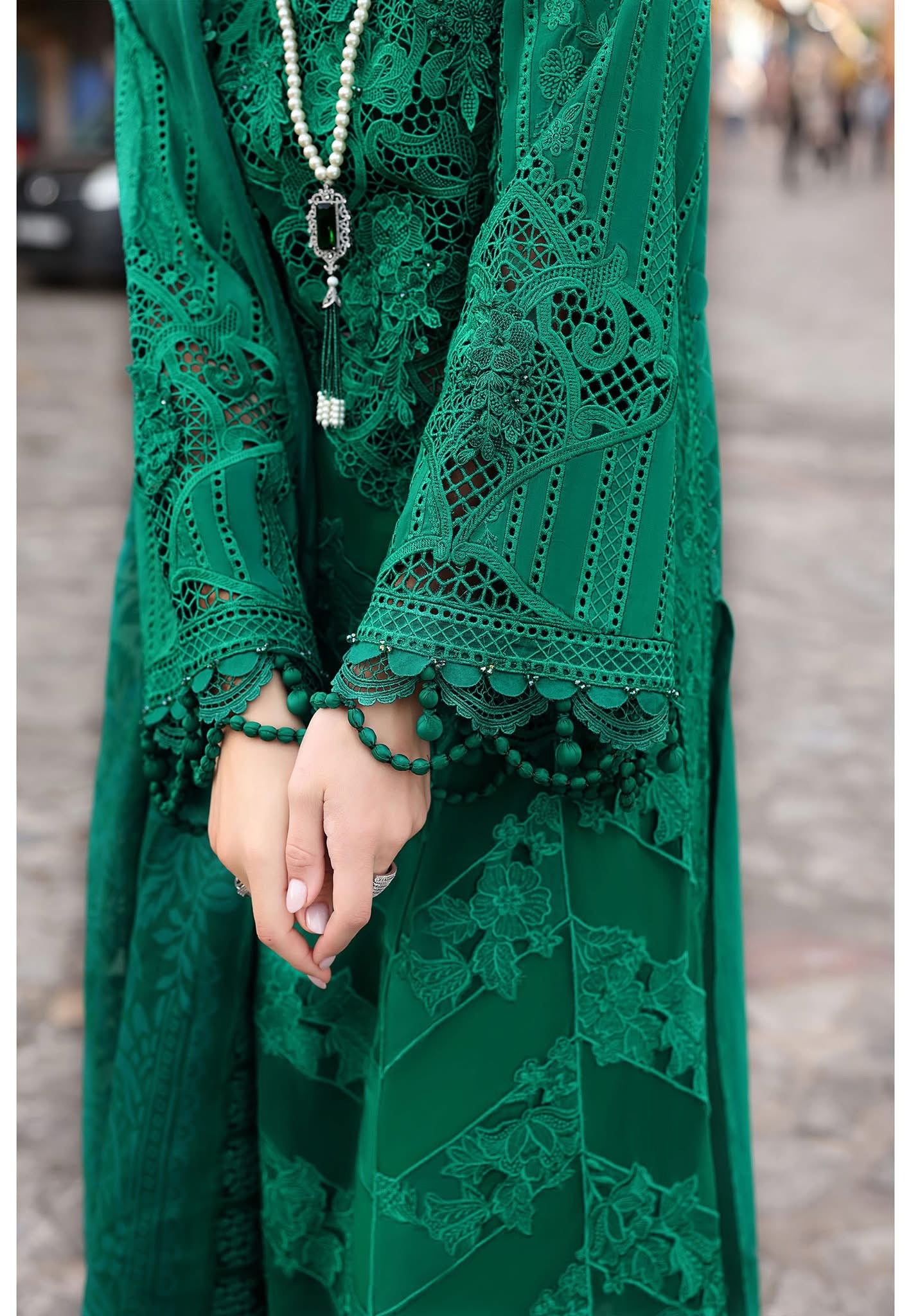 Maria B luxury lawn suits 2025 - 8B
