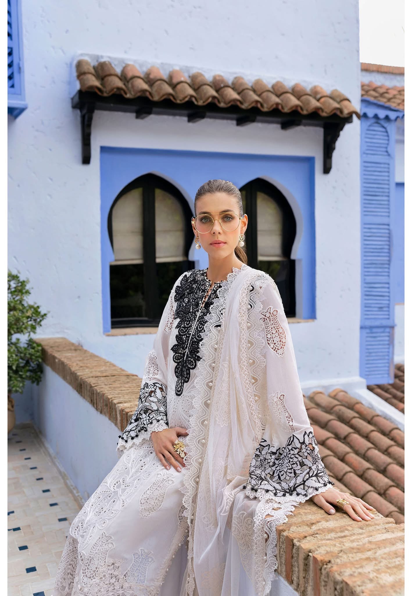 Maria B luxury lawn suits 2025 - 5A