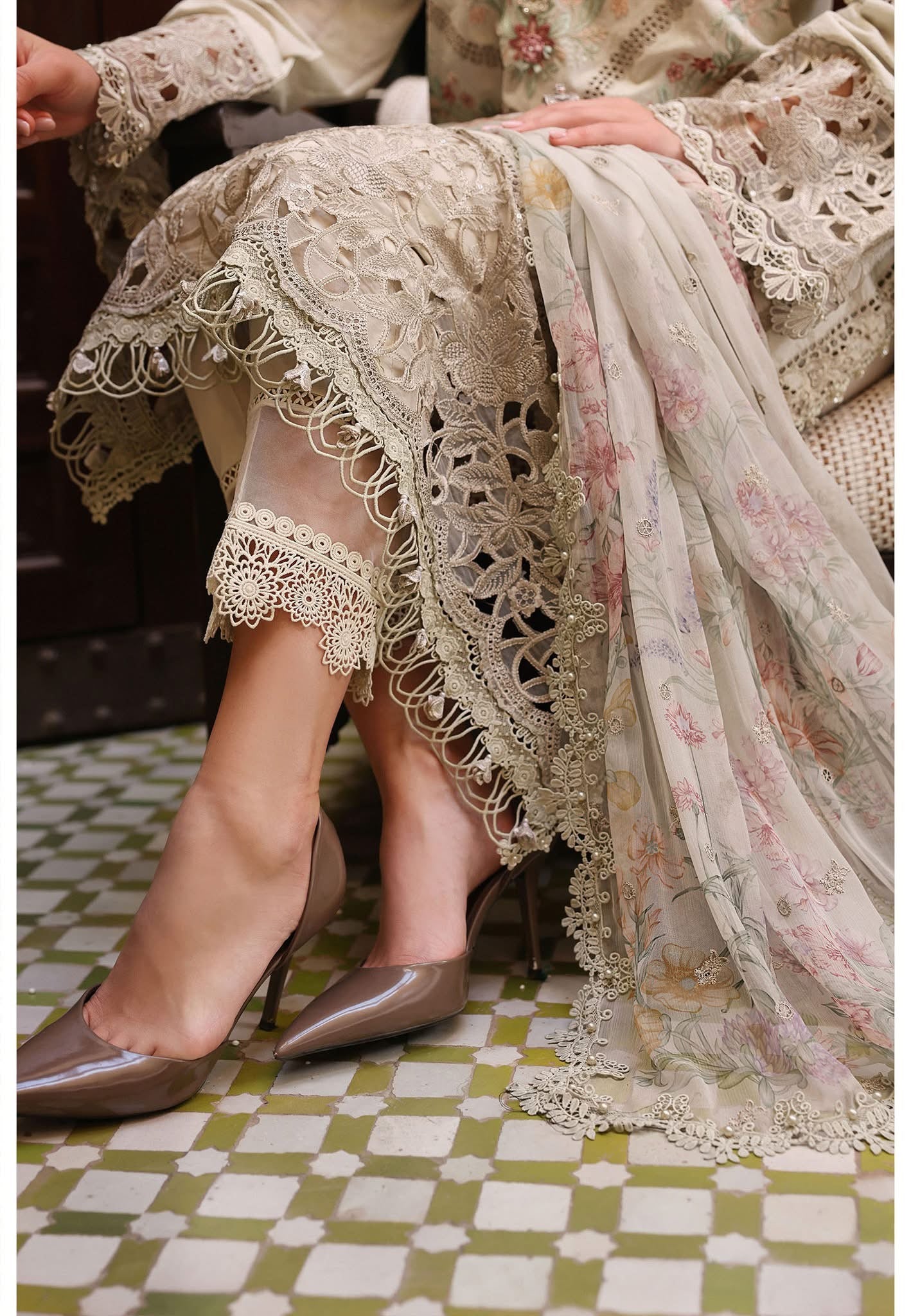Maria B luxury lawn suits 2025 - 14B