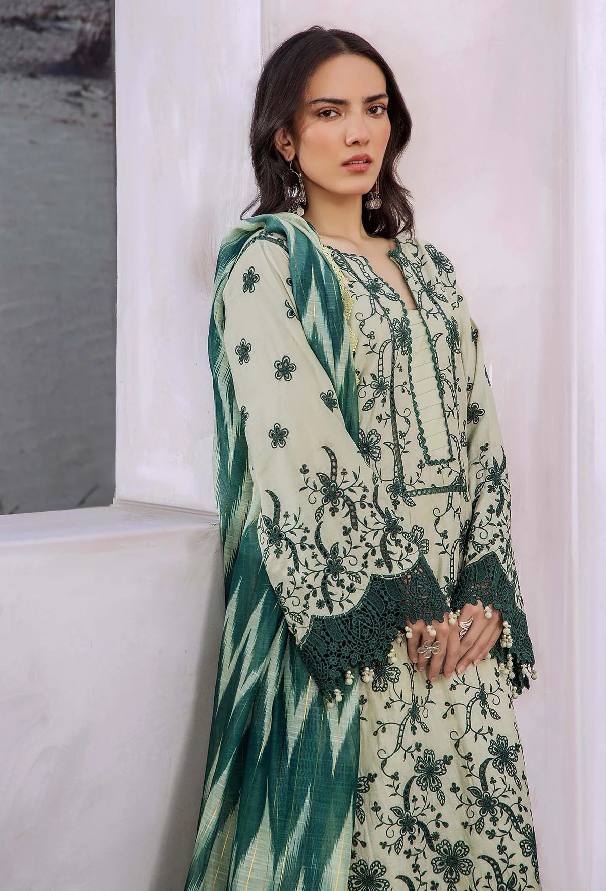 Adan’s Libas Lasserkari unstitched lawn suits 2025 - 3905