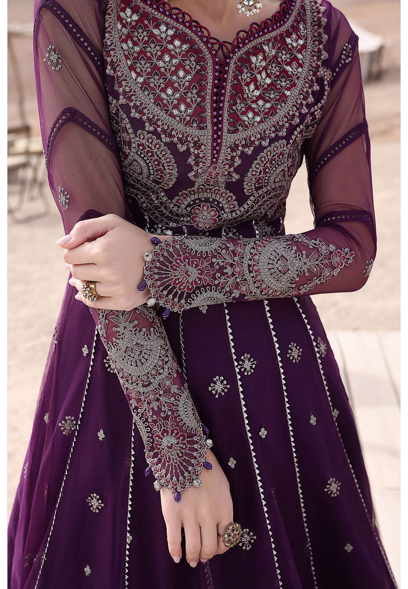 Maria B luxury lawn suits 2025 - 7B