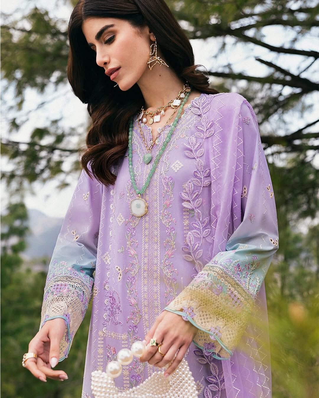 Qalamkar Qlinekari Lawn - DC-05 - Clio