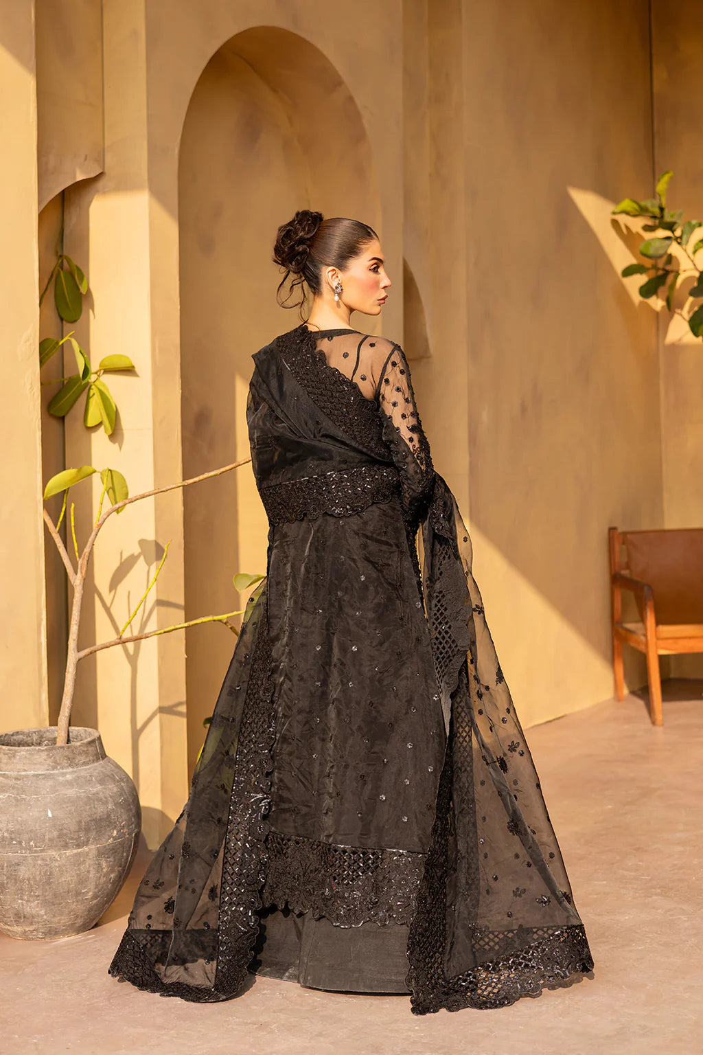 Emaan Adeel Regalia Luxury Formals 2025 - Velvra