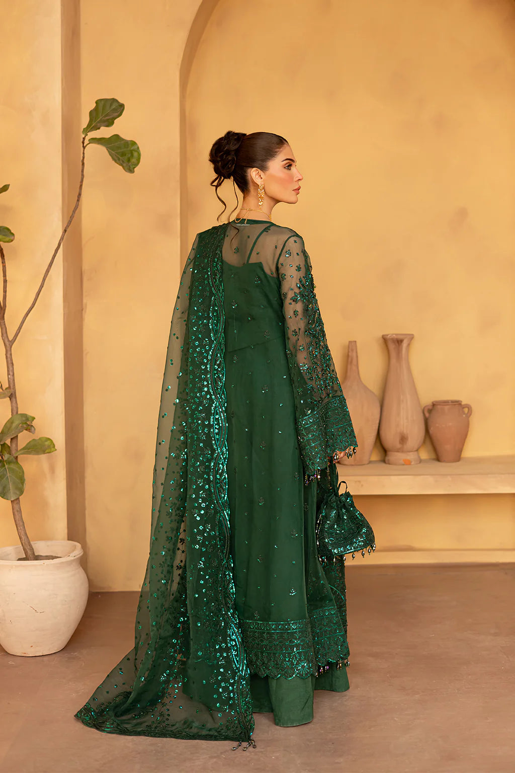 Emaan Adeel Regalia Luxury Formals 2025 - Ivyen