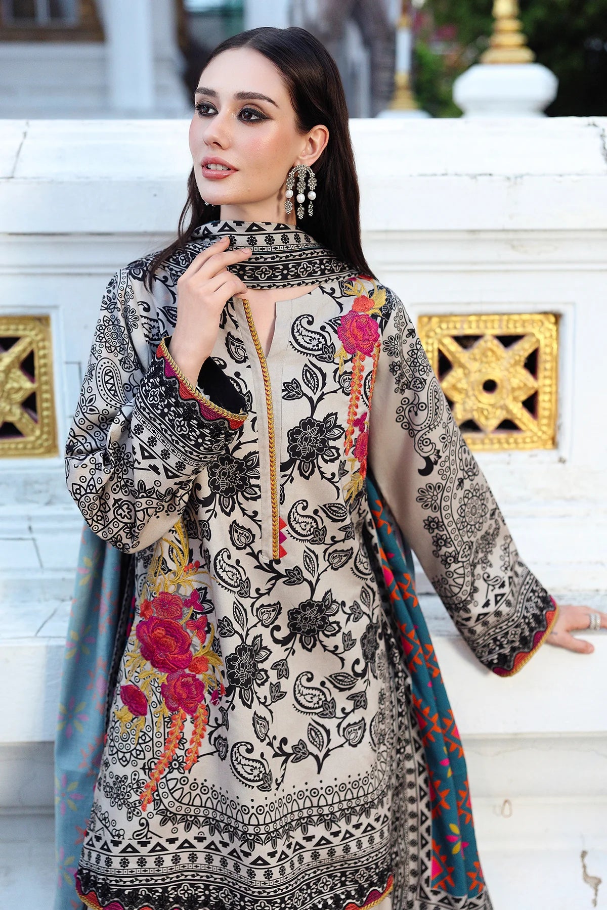 Charizma Combination Embroidered Linen Collection 2025 - CC25 - 19