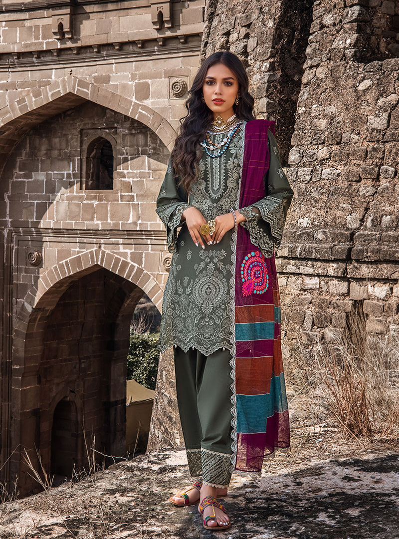 Zainab Chottani Luxury Chikankari Lawn - 2022 | 2B