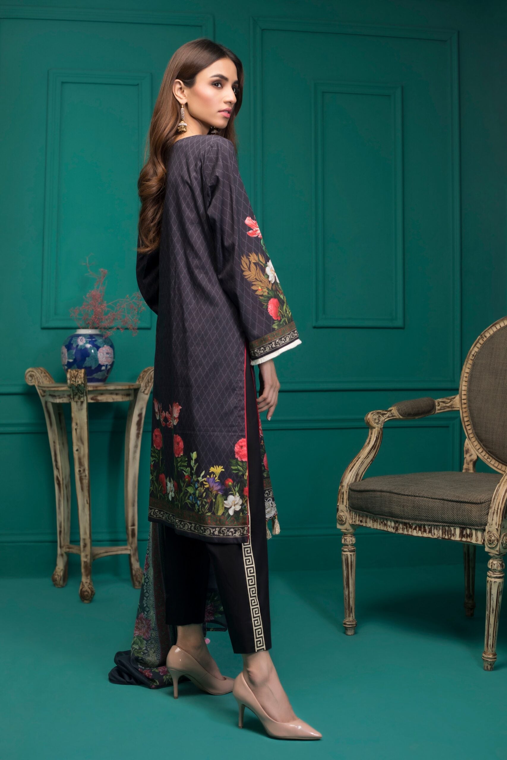 Sahil Lawn Collection DN-04
