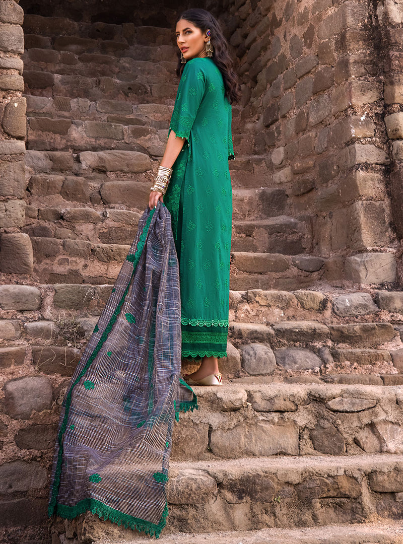 Zainab Chottani Luxury Chikankari Lawn - 2022 | 9A
